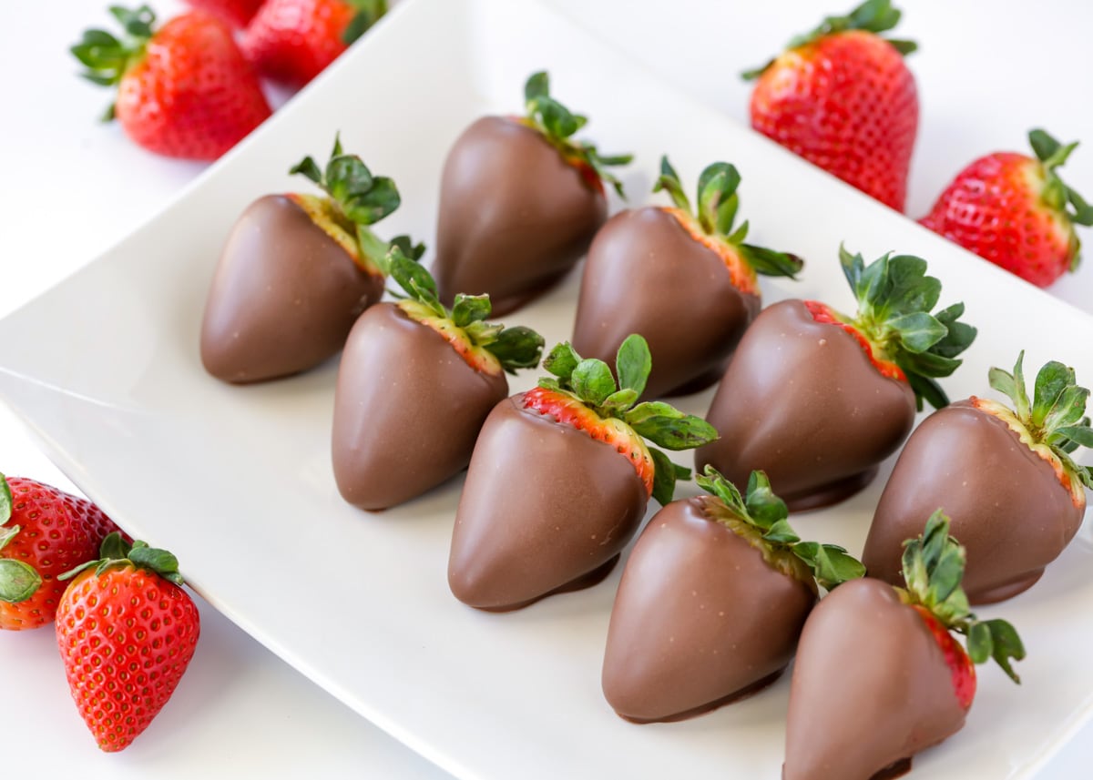 Perfect Chocolate-Covered Strawberries: Easy Recipe & Pro Tips